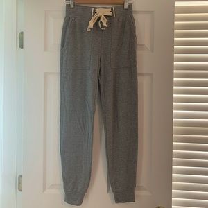 Splendid NWT Grey Joggers Sz XS
